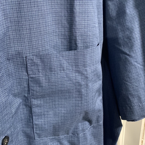 NWOT- Van Hausen, Flex Button Down, Dress Shirt. - Picture 3 of 7